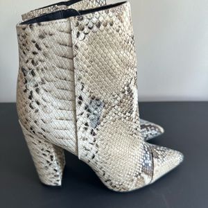 Faux snake skin boots - size 5.5- never worn